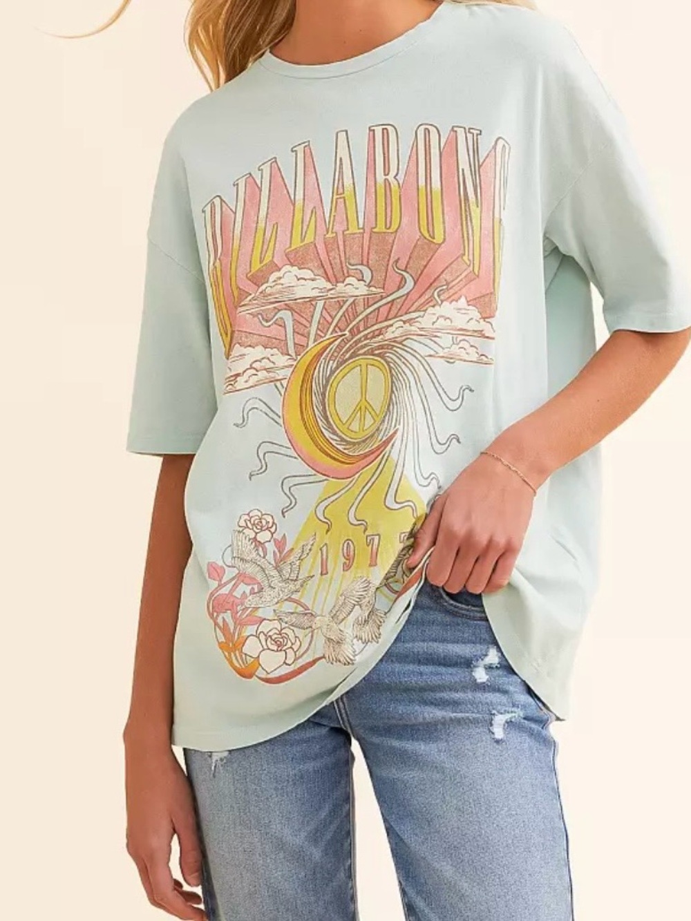 NWT Billabong Women's Head In The Clouds Oversized Tee Shirt